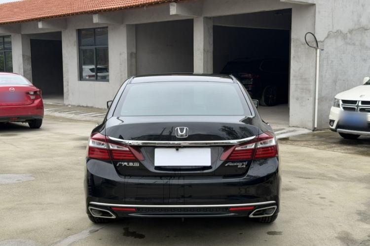 Used Honda Accord 2016 2.0L Comfort Edition Exterior 4