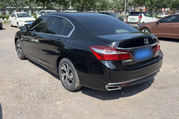 Used Honda Accord 2016 2.0L Comfort Edition Exterior 5