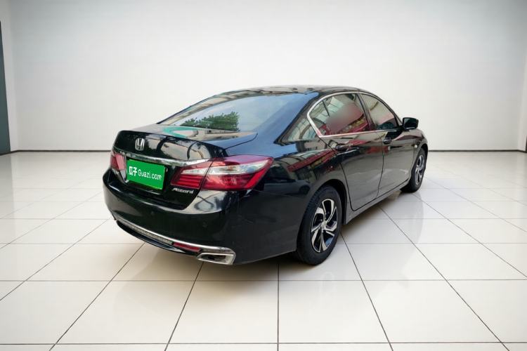 Used Honda Accord 2016 2.0L Comfort Edition Exterior 5