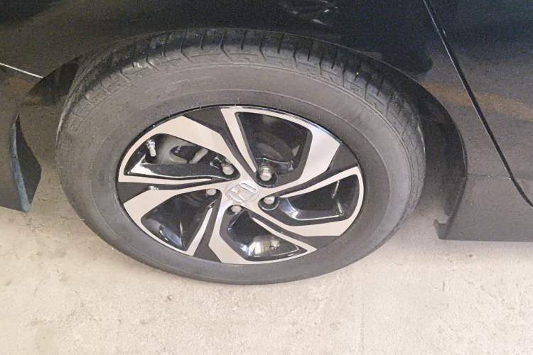 Used Honda Accord 2016 2.0L Comfort Edition Exterior 5