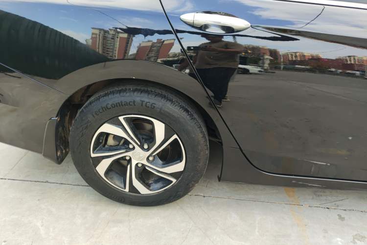 Used Honda Accord 2016 2.0L Elite Edition Exterior 5