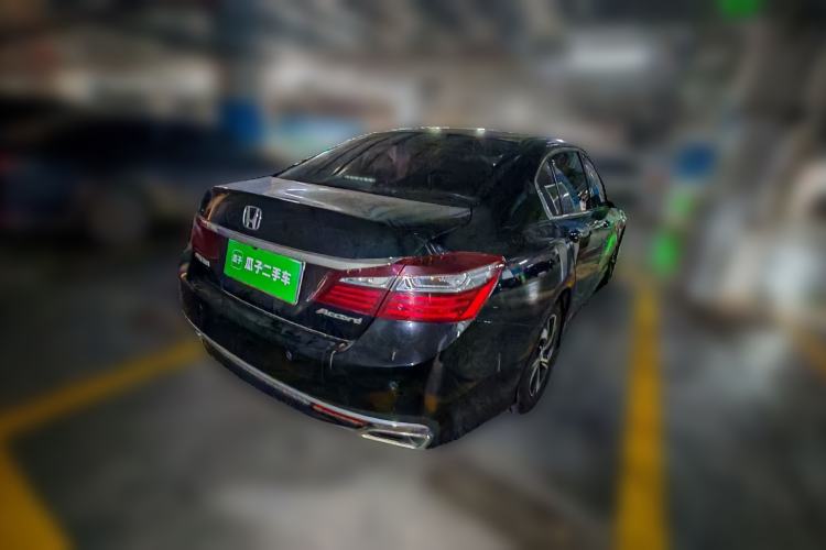Used Honda Accord 2016 2.0L Comfort Edition Exterior 5