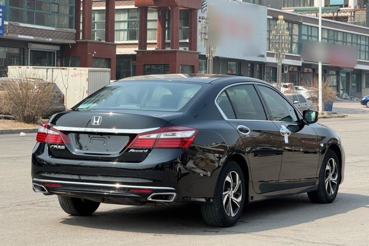 Used Honda Accord 2016 2.0L Elite Edition Exterior 5
