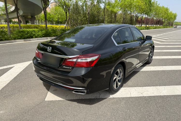 Used Honda Accord 2016 2.0L Comfort Edition Exterior 6