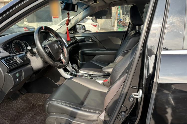 Used Honda Accord 2016 2.0L Comfort Edition Exterior 6