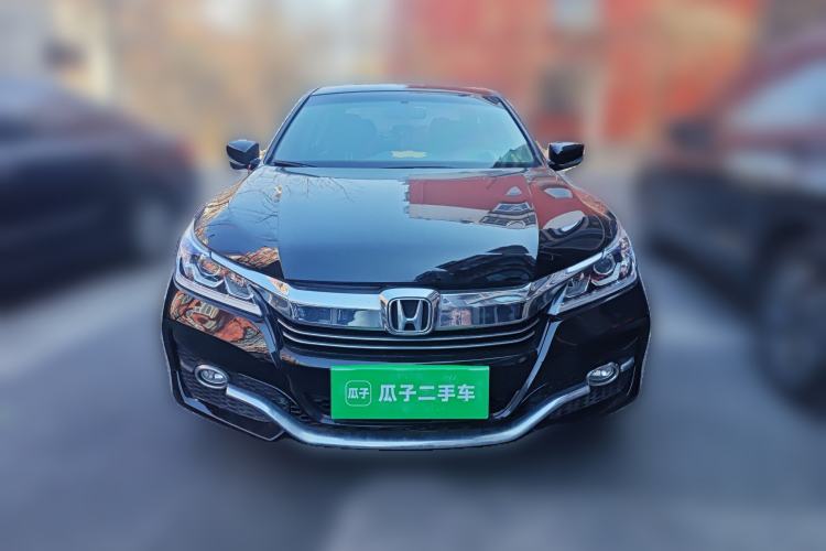Used Honda Accord 2016 2.0L Comfort Edition Front