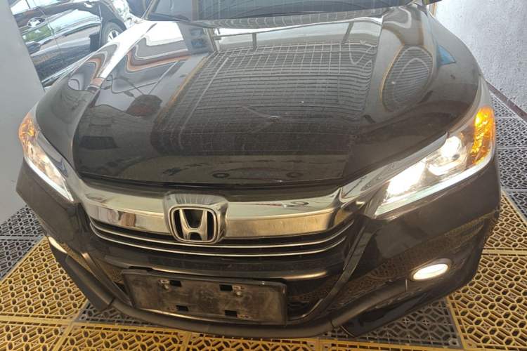Used Honda Accord 2016 2.0L Comfort Edition Front