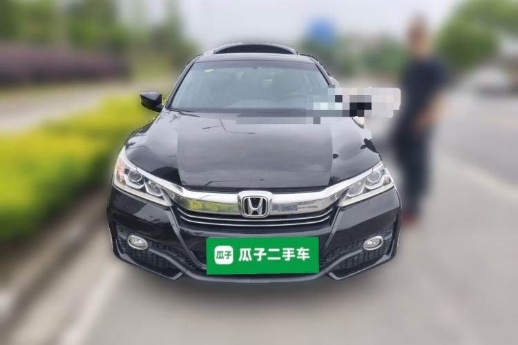 Used Honda Accord 2016 2.0L Comfort Edition Front