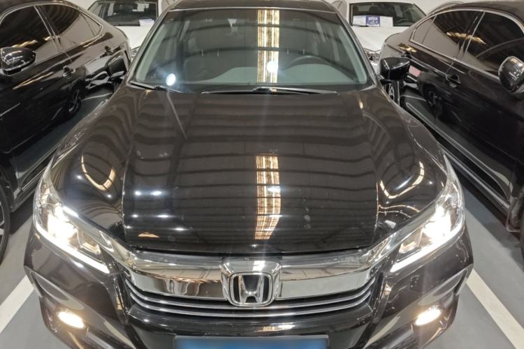 Used Honda Accord 2016 2.0L Comfort Edition Front