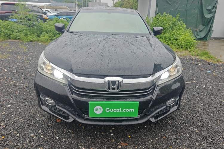 Used Honda Accord 2016 2.0L Comfort Edition Front