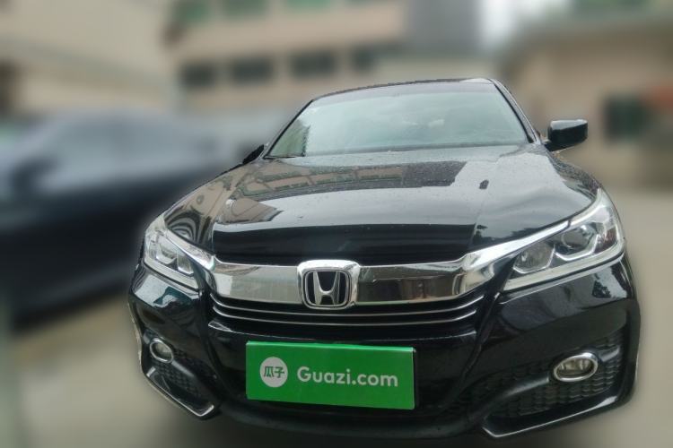 Used Honda Accord 2016 2.0L Comfort Edition Front