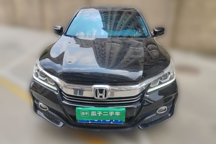 Used Honda Accord 2016 2.0L Comfort Edition Front