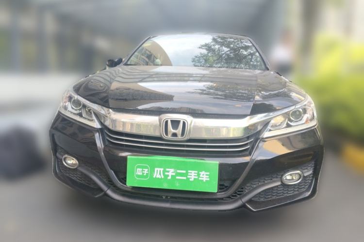 Used Honda Accord 2016 2.0L Comfort Edition Front