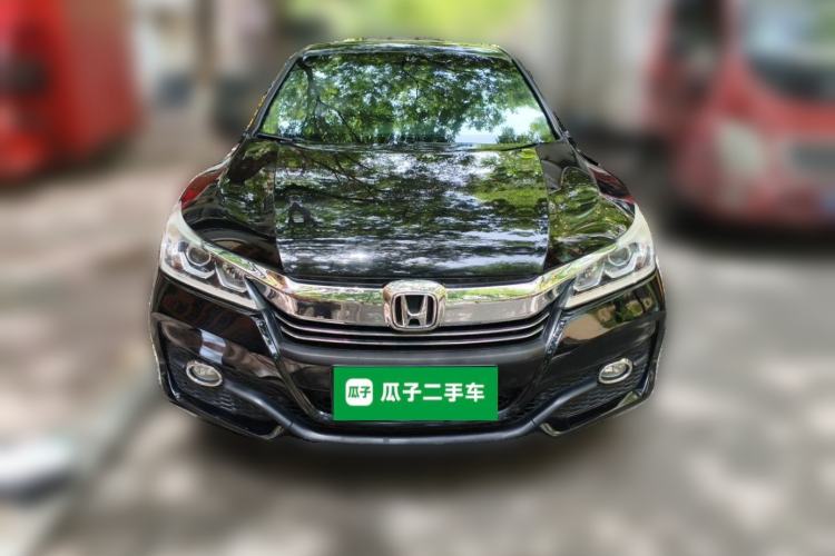 Used Honda Accord 2016 2.0L Comfort Edition Front