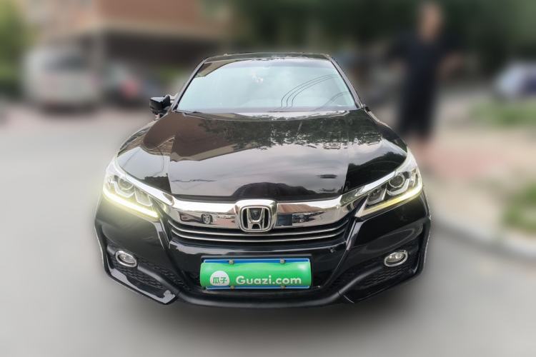 Used Honda Accord 2016 2.0L Comfort Edition Front