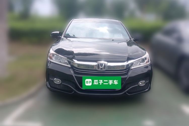 Used Honda Accord 2016 2.0L Luxury Edition Front