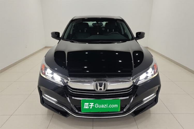 Used Honda Accord 2016 2.0L Comfort Edition Front