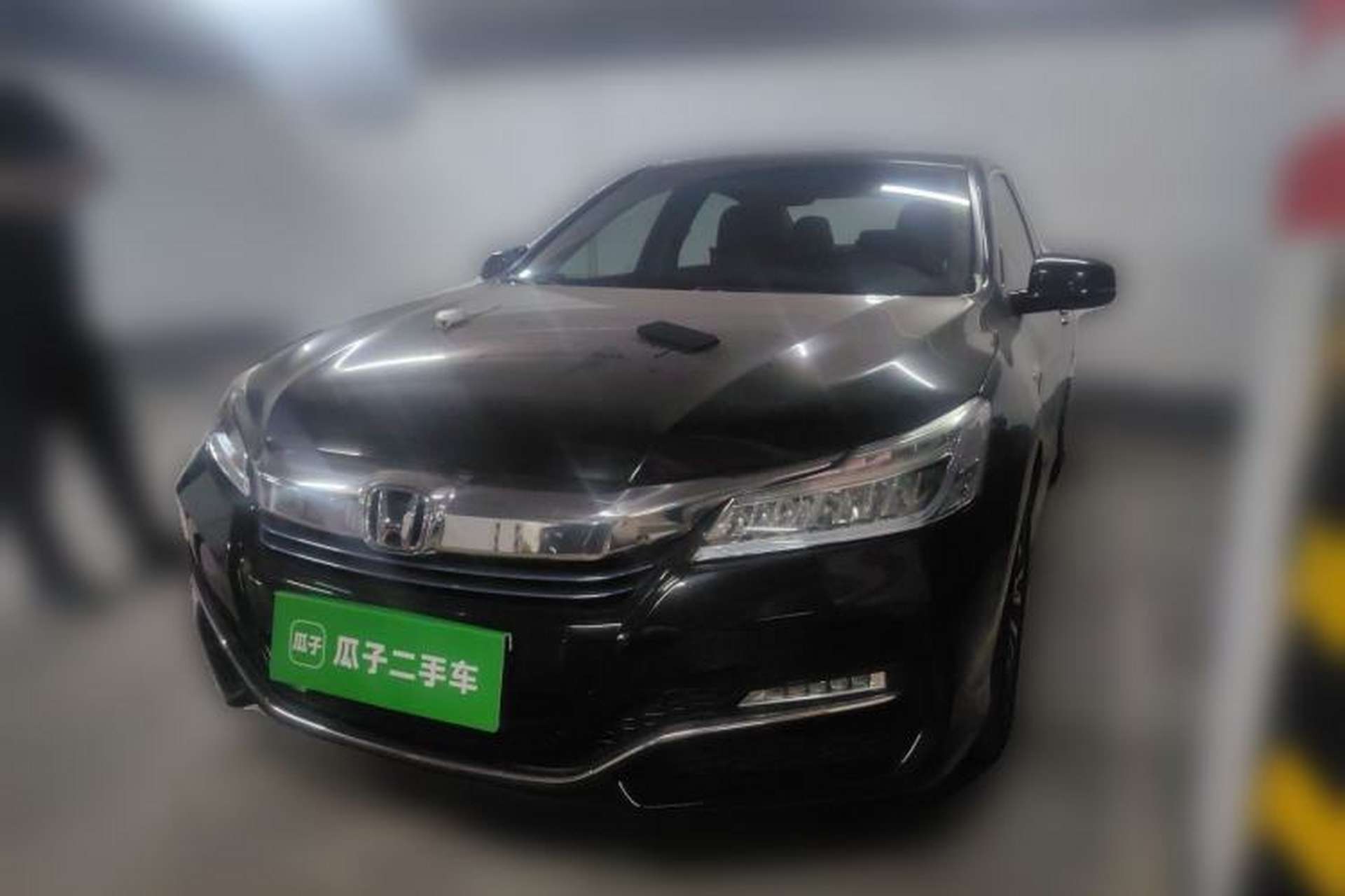 Used Honda Accord 2016 Hybrid 2.0L Sharp Edition Front Left 45 Deg
