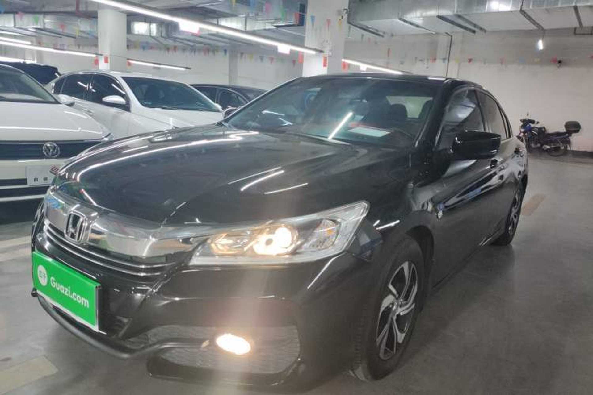 Used Honda Accord 2016 2.0L Comfort Edition Front Left 45 Deg