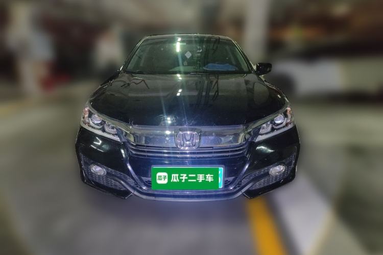 Used Honda Accord 2016 2.0L Comfort Edition Front