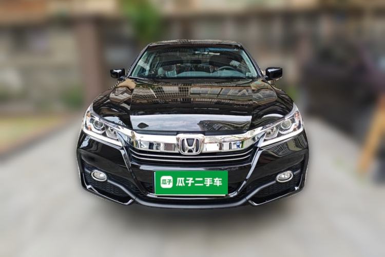 Used Honda Accord 2016 2.0L Comfort Edition Front