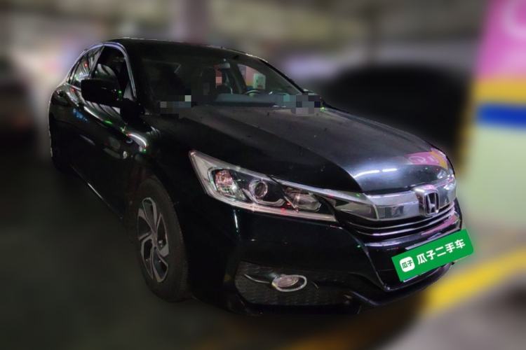 Used Honda Accord 2016 2.0L Comfort Edition Front Right 45 Deg
