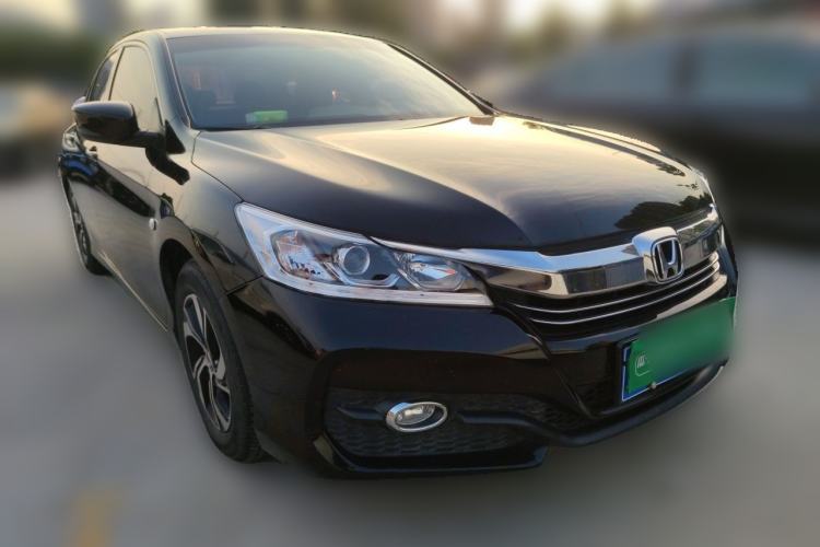Used Honda Accord 2016 2.0L Elite Edition Front Right 45 Deg