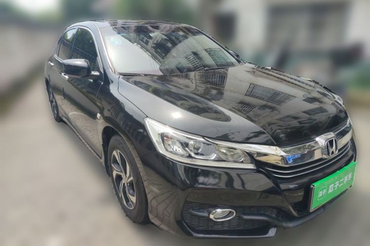 Used Honda Accord 2016 2.0L Elite Edition Front Right 45 Deg