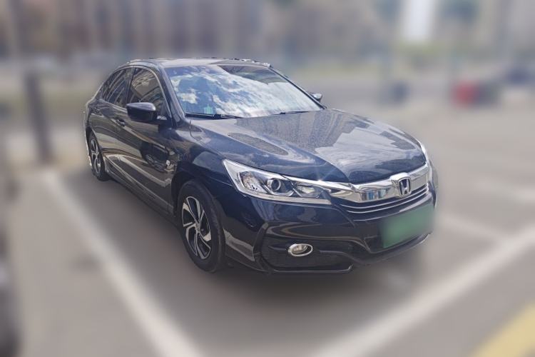 Used Honda Accord 2016 2.0L Comfort Edition Front Right 45 Deg