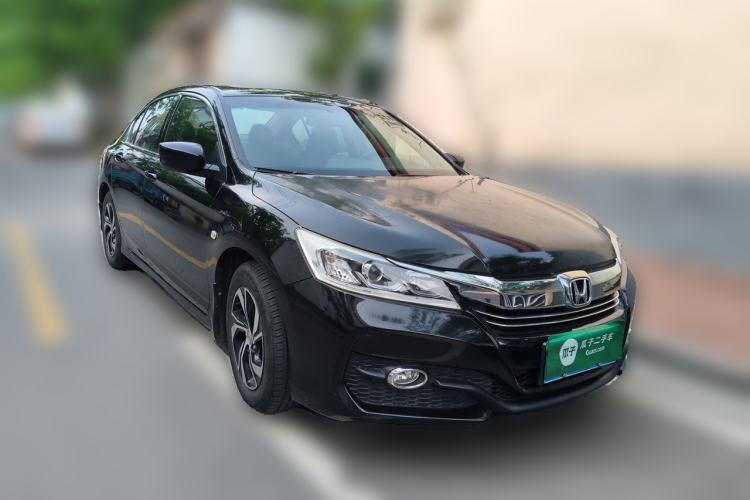 Used Honda Accord 2016 2.0L Elite Edition Front Right 45 Deg