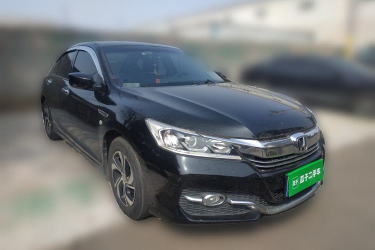 Used Honda Accord 2016 2.0L Comfort Edition Front Right 45 Deg