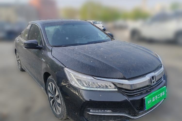 Used Honda Accord 2016 Hybrid 2.0L Sharp Edition Front Right 45 Deg