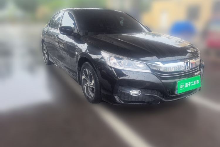 Used Honda Accord 2016 2.0L Elite Edition Front Right 45 Deg