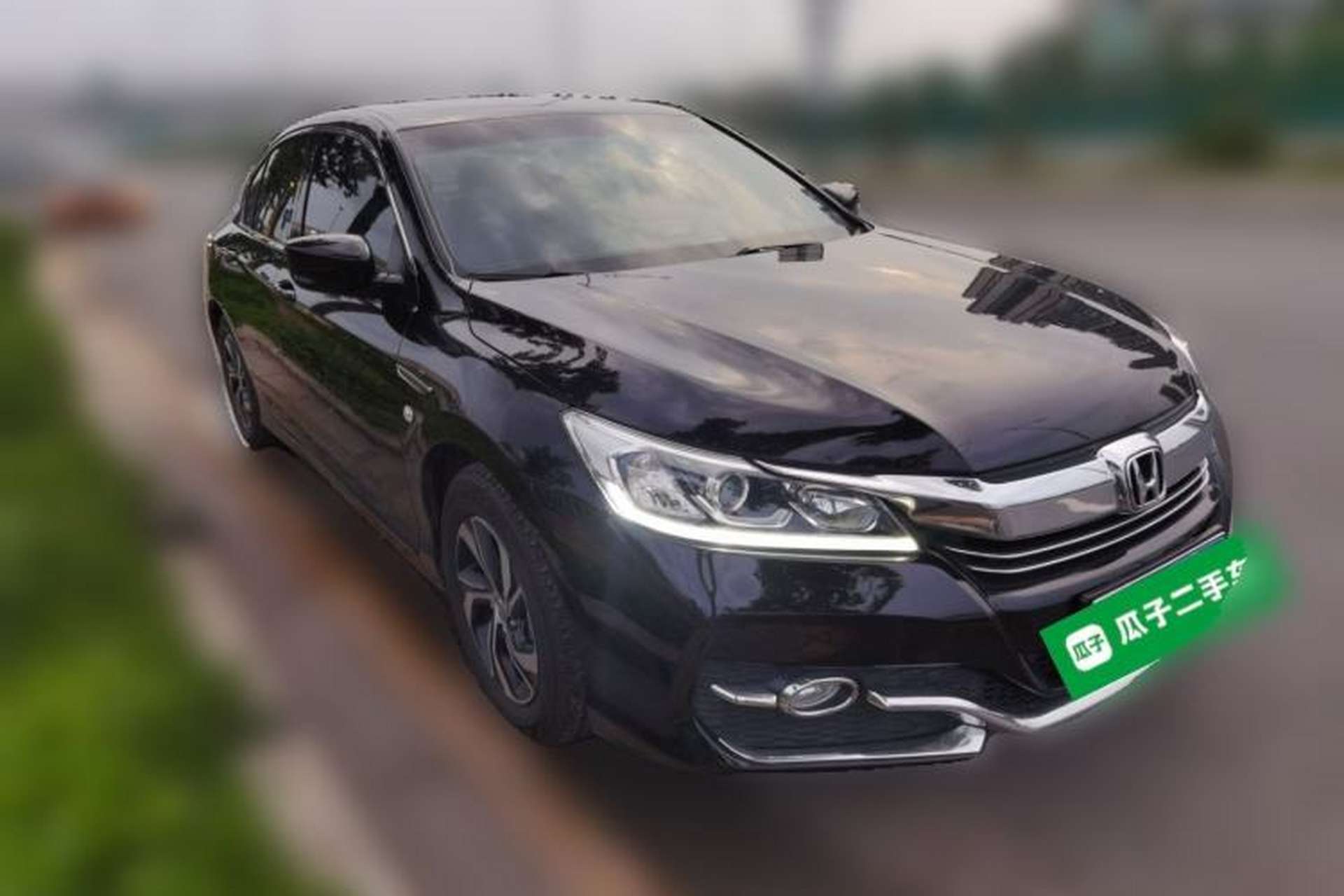 Used Honda Accord 2016 2.0L Elite Edition Front Right 45 Deg