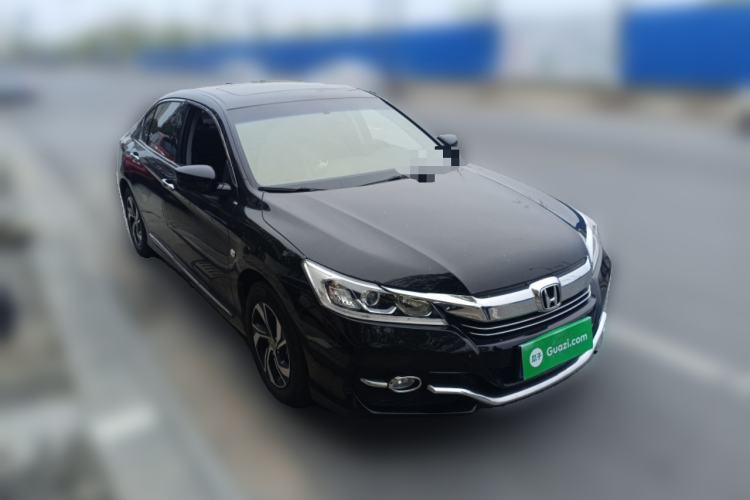 Used Honda Accord 2016 2.0L Comfort Edition Front Right 45 Deg