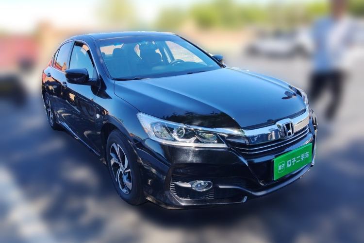 Used Honda Accord 2016 2.0L Elite Edition Front Right 45 Deg