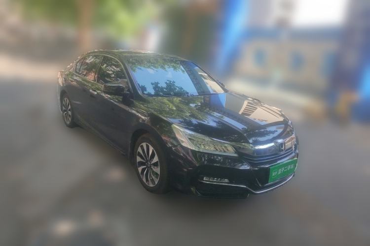 Used Honda Accord 2016 Hybrid 2.0L Sharp Edition Front Right 45 Deg