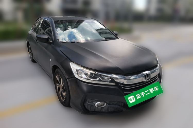 Used Honda Accord 2016 2.0L Elite Edition Front Right 45 Deg