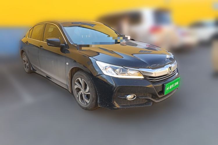 Used Honda Accord 2016 2.0L Elite Edition Front Right 45 Deg
