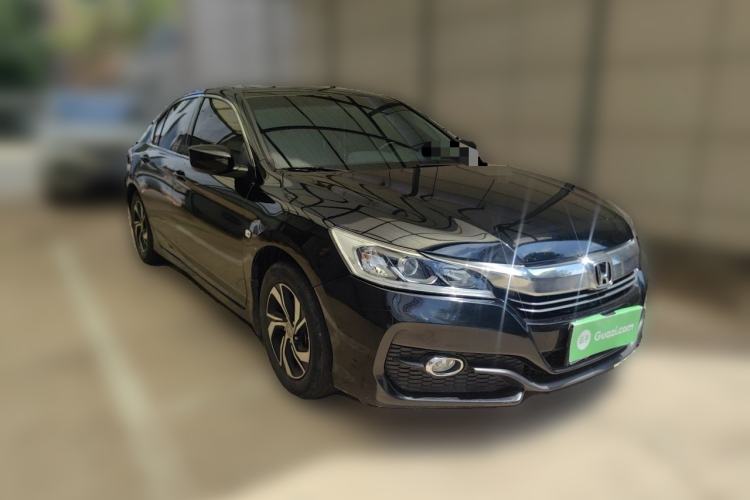 Used Honda Accord 2016 2.0L Elite Edition Front Right 45 Deg