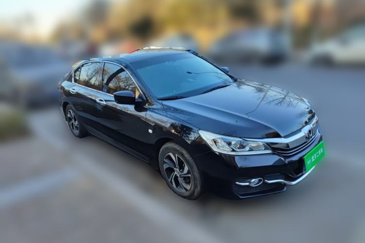 Used Honda Accord 2016 2.0L Elite Edition Front Right 45 Deg