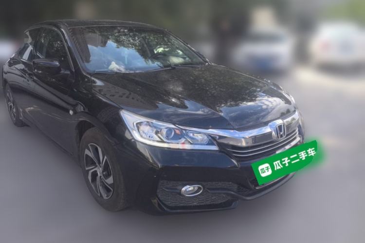 Used Honda Accord 2016 2.0L Elite Edition Front Right 45 Deg