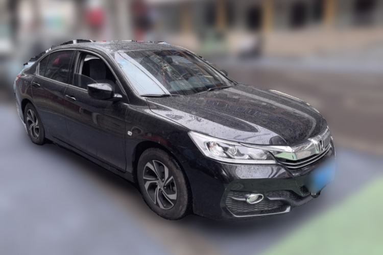 Used Honda Accord 2016 2.0L Elite Edition Front Right 45 Deg