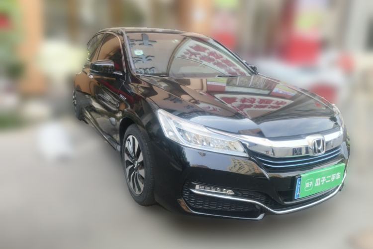 Used Honda Accord 2016 Hybrid 2.0L Sharp Edition Front Right 45 Deg