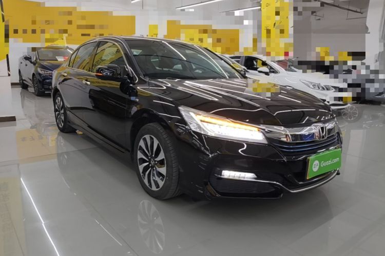 Used Honda Accord 2016 Hybrid 2.0L Sharp Edition Front Right 45 Deg