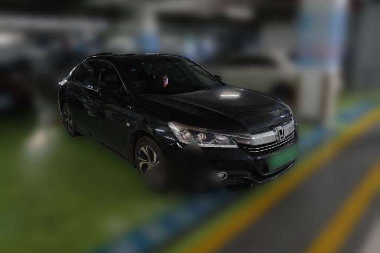 Used Honda Accord 2016 2.0L Comfort Edition Front Right 45 Deg