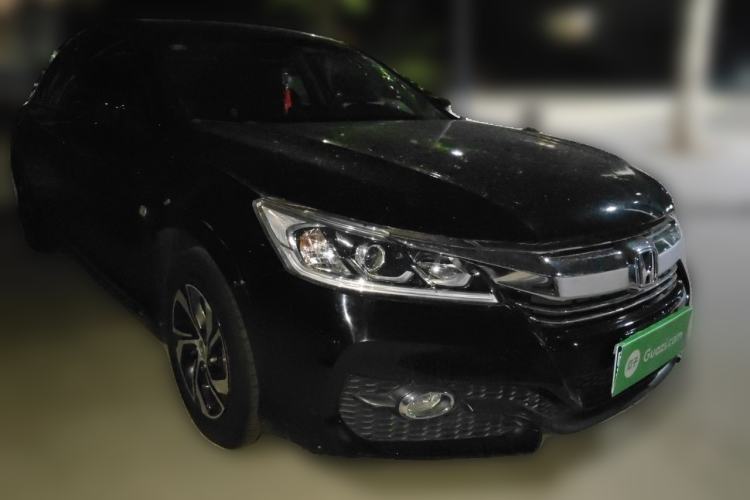 Used Honda Accord 2016 2.0L Comfort Edition Front Right 45 Deg