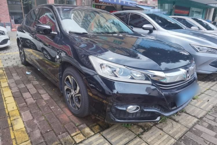 Used Honda Accord 2016 2.0L Elite Edition Front Right 45 Deg