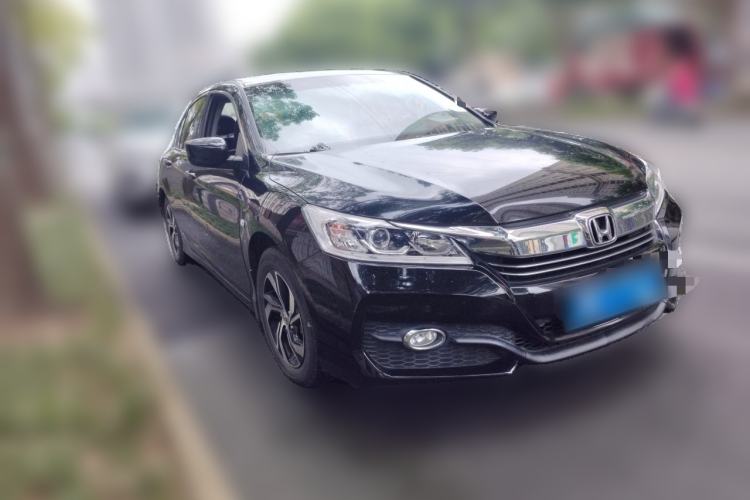 Used Honda Accord 2016 2.0L Comfort Edition Front Right 45 Deg