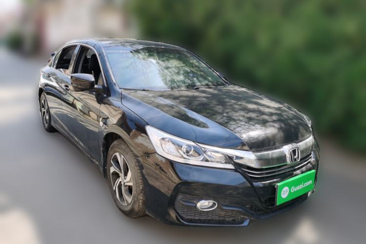 Used Honda Accord 2016 2.0L Elite Edition Front Right 45 Deg